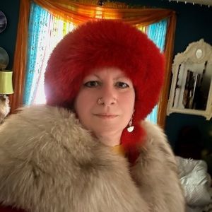 Meet your Posher, Merlee